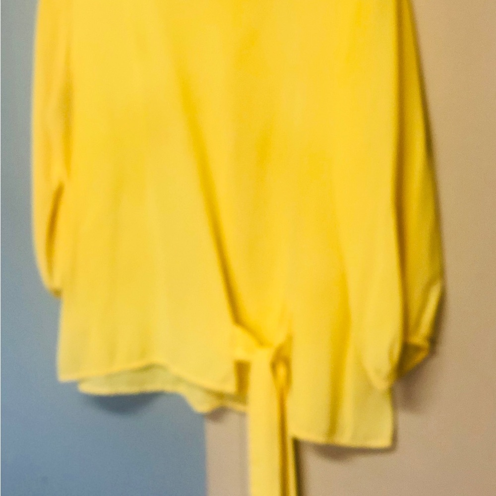 Yellow 3/4 Sleeve Tie Front Blouse